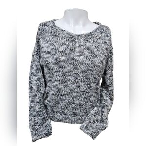 Women's Black and‎ White Loft Mingled Sweater Size Medium